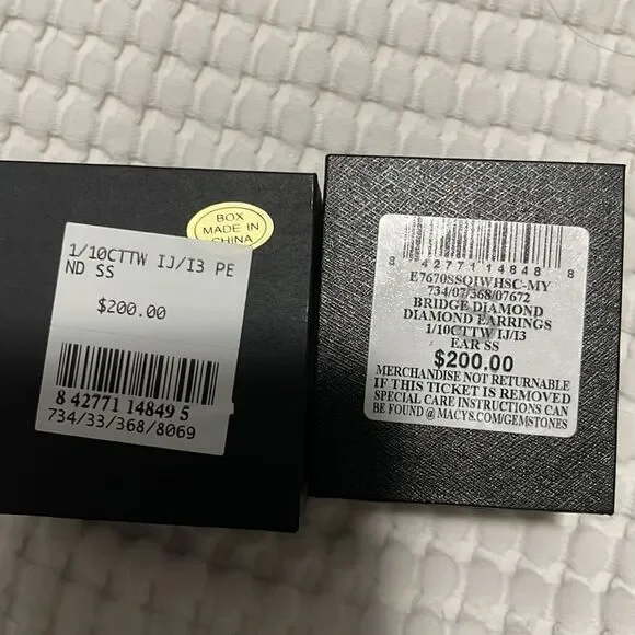NIB- Matching Diamond Necklace & Studs Set